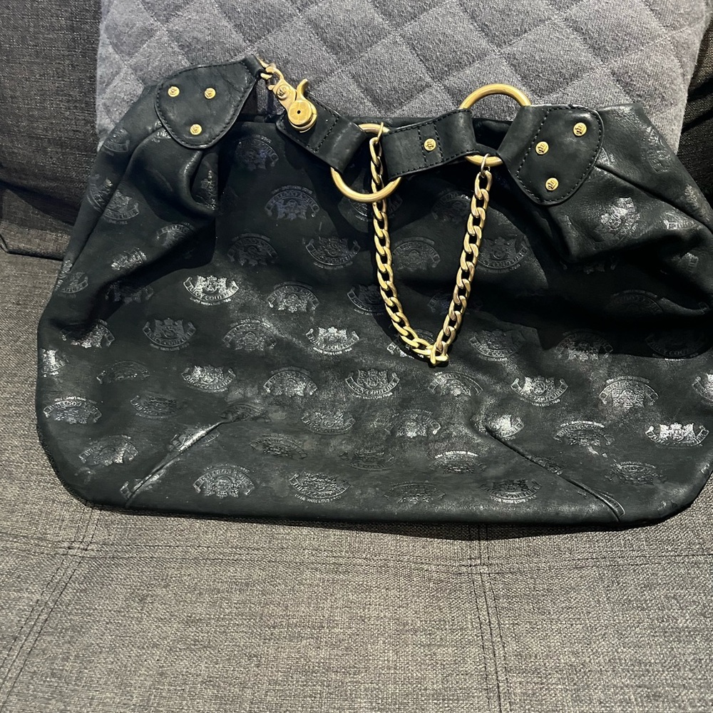 EUC Vintage Juicy Couture Monogram Black Hobo Bag 🖤
